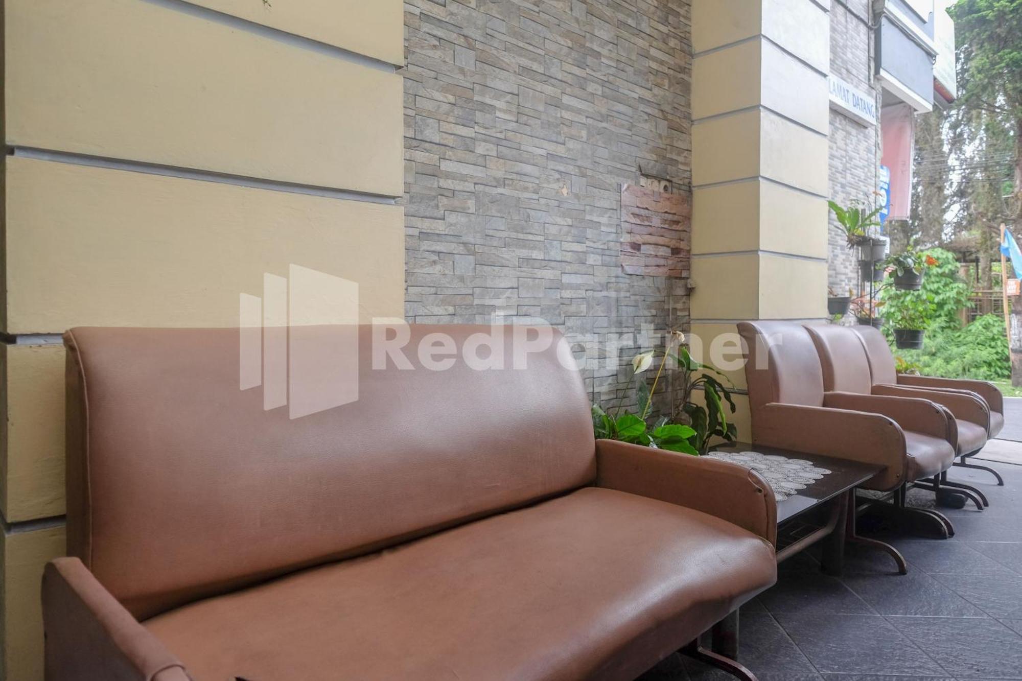 Hotel Sido Langgeng Tawangmangu Mitra Reddoorz Bagian luar foto