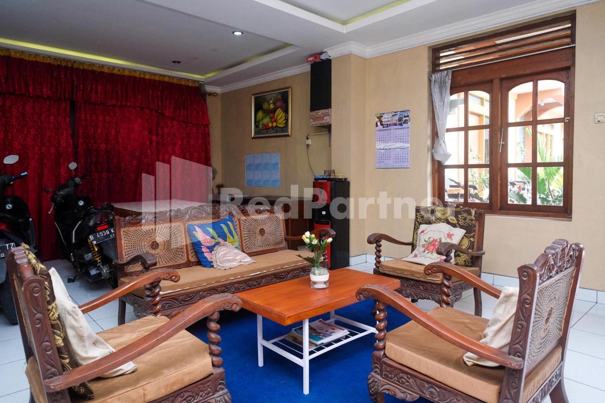 Hotel Sido Langgeng Tawangmangu Mitra Reddoorz Bagian luar foto