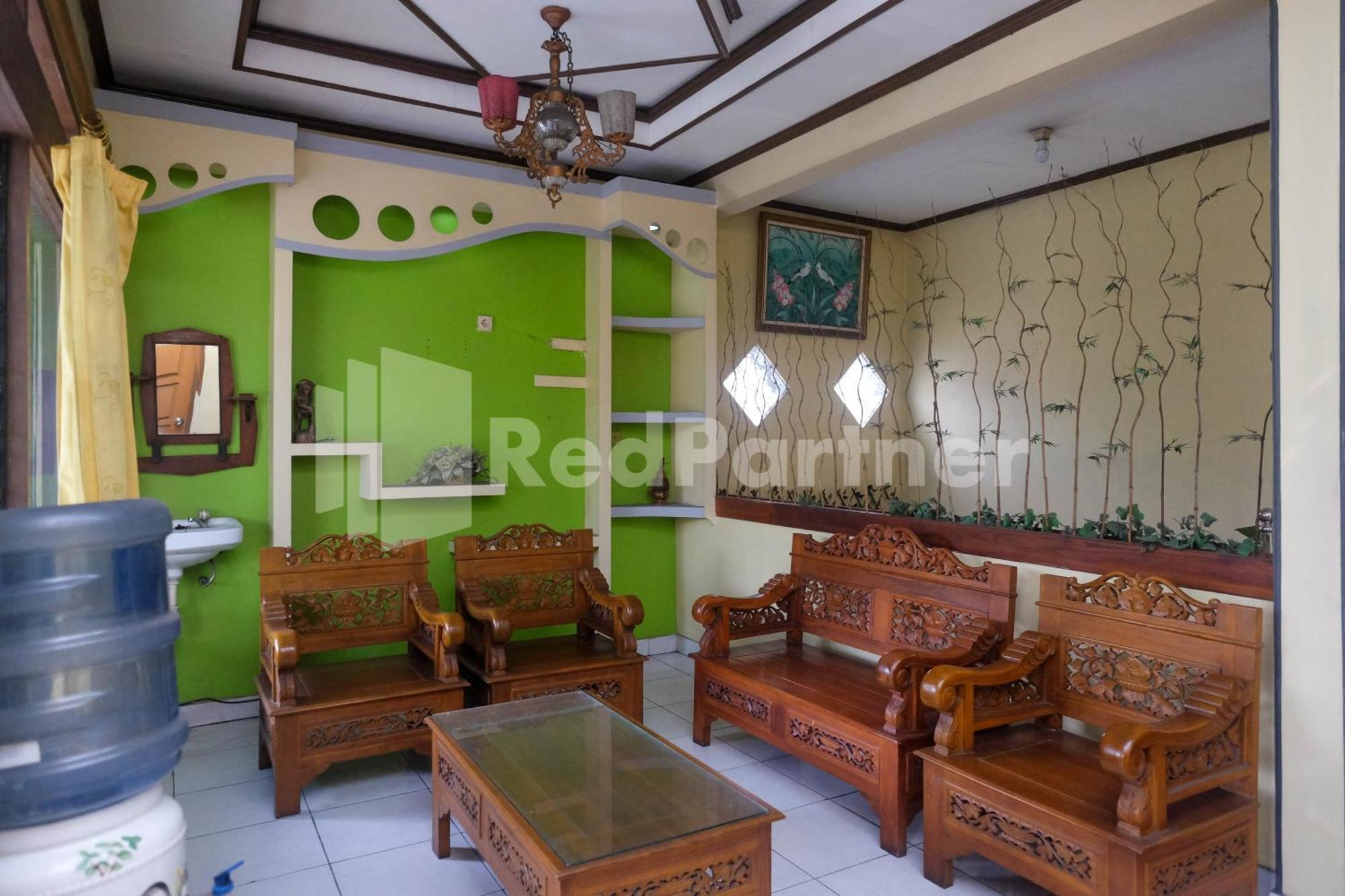 Hotel Sido Langgeng Tawangmangu Mitra Reddoorz Bagian luar foto